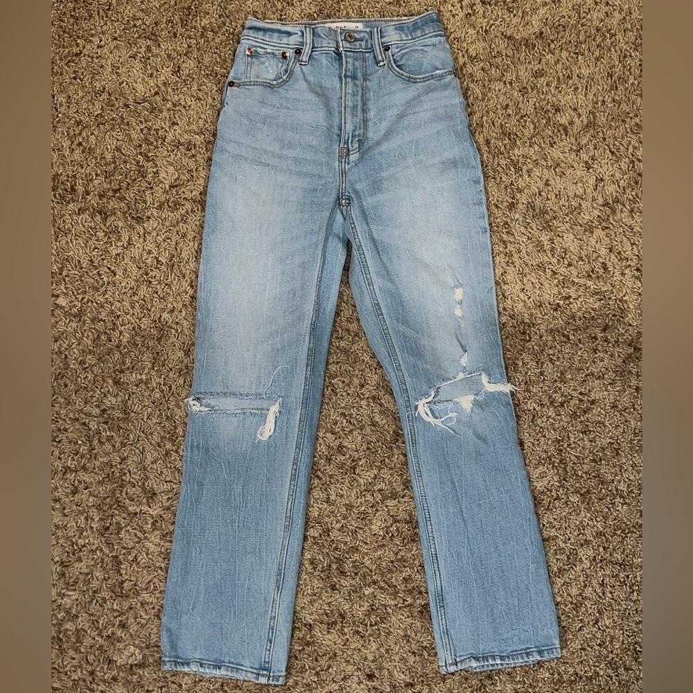Women’s Straight Jean